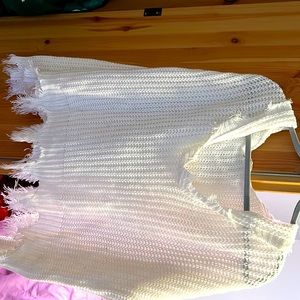 White Hoodie Sweater Cropped